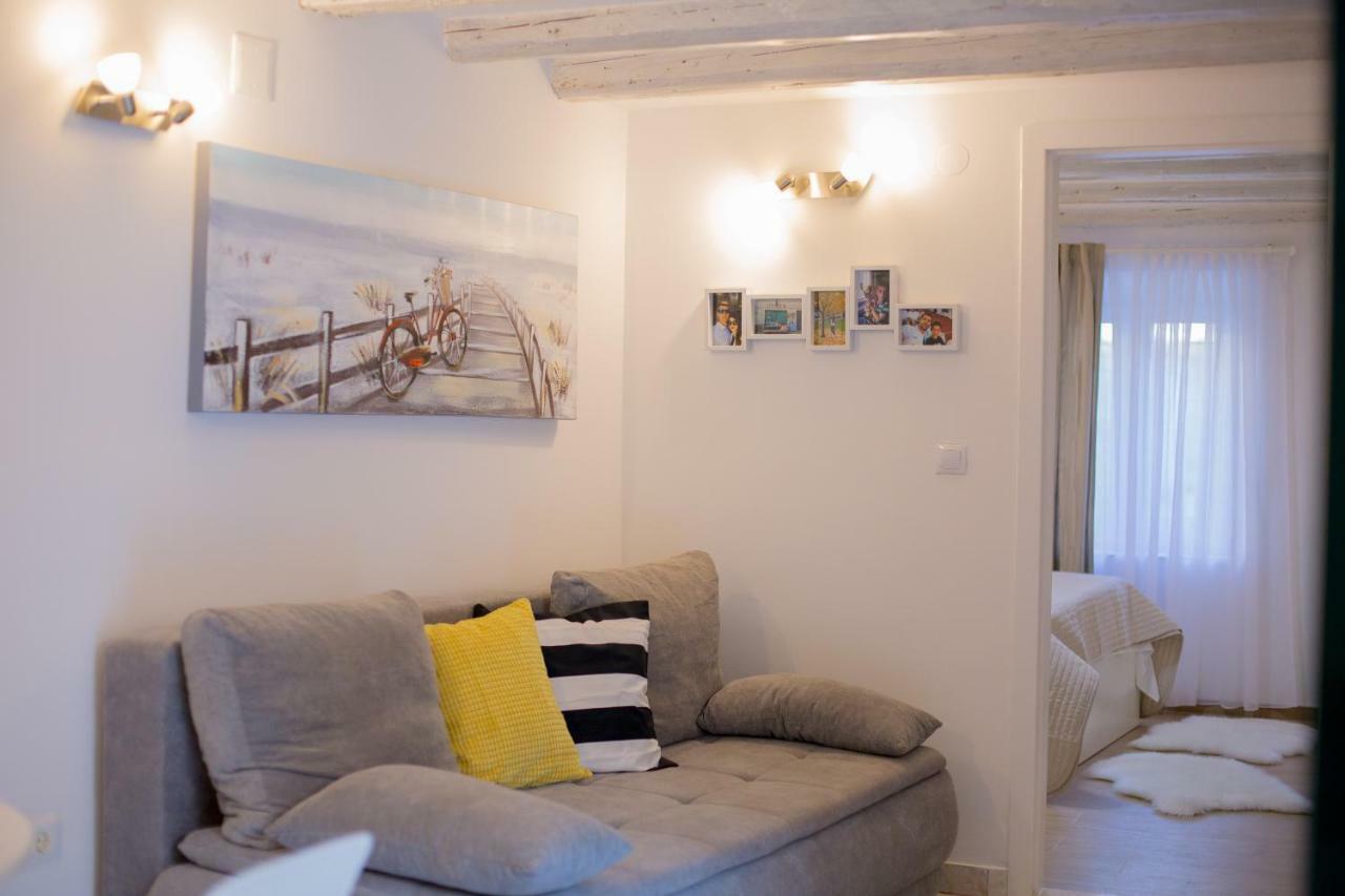 Apartman Dioniz Σπλιτ Εξωτερικό φωτογραφία