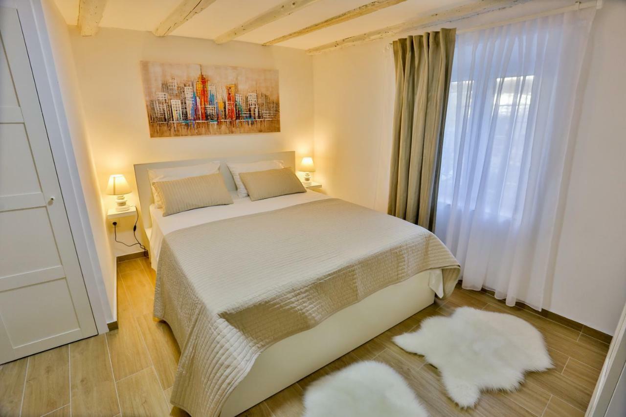 Apartman Dioniz Σπλιτ Εξωτερικό φωτογραφία